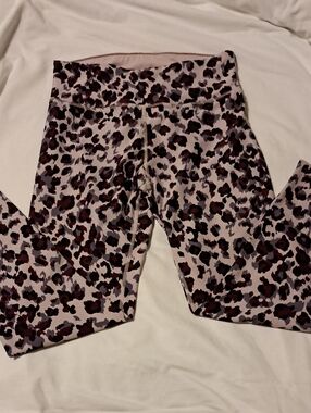 Calvin Klein Leopard Print Leggings in Pink and Brown